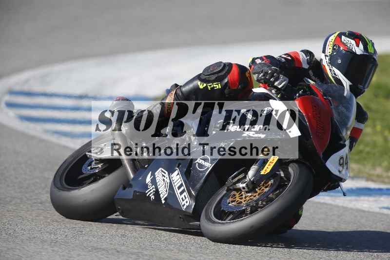 /Archiv-2024/01 26.-28.01.2024 Moto Center Thun Jerez/Gruppe schwarz-black/941